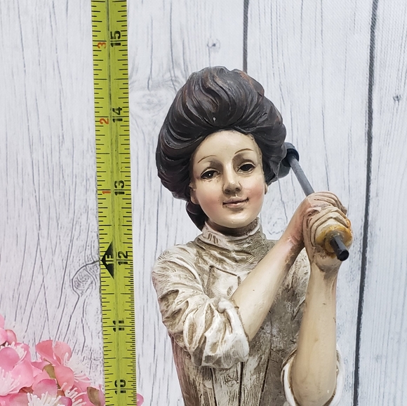 RARE**Victorian Lady Golfer Resin Statue - Picture 6 of 7